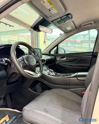 jeepetas y camionetas - HYUNDAI SANA FE SEL 2021 CLEAN CARFAX. 4
