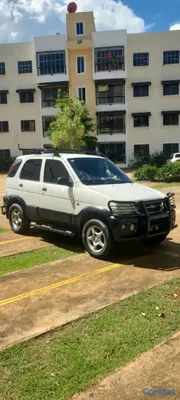 jeepetas y camionetas - Matricula original a mi nombre, placa y seguro al día.  12