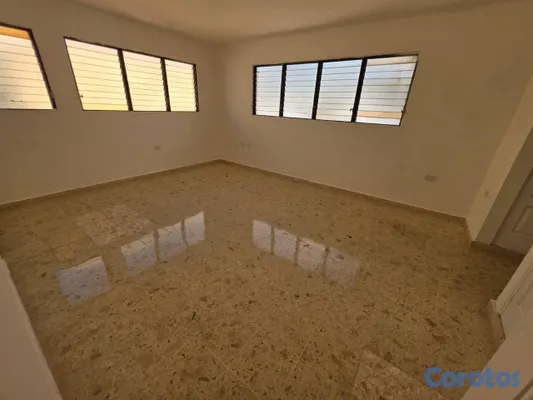 casas - Casa de 3 habitaciones en venta en El Cacique 17