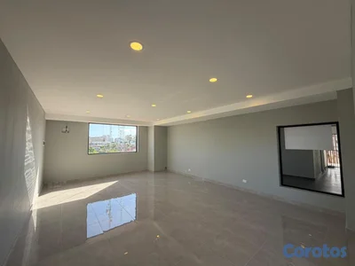 Local nuevo de 46 m² en venta en Miraflores