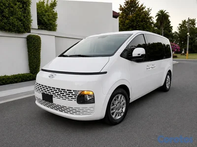 Hyundai Staria 