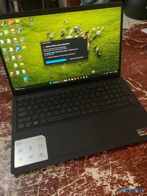 computadoras y laptops - Dell Inspiron AMD rayzen 700 en excelentes condici 2