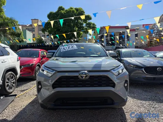 jeepetas y camionetas - TOYOTA RAV4 XLE PREMIUM 2023 Recien Importada 2