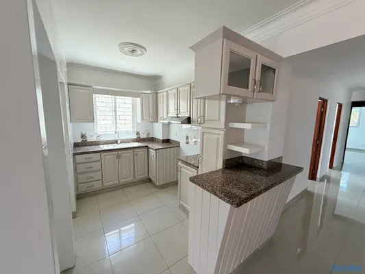 apartamentos - Alquilo Apartamento en la Avenida Independencia, Santo Domingo  4