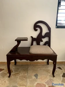 Vendo mesa para telefono (Negociable)