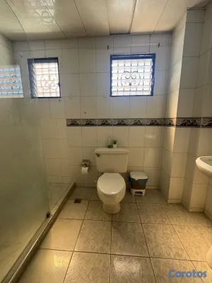 apartamentos - vendo Gazcue segundo nivel con terraza 4 habitaciones 2.5 baños dos parqueos  12