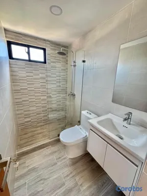 apartamentos - alquiló renacimiento dos habitaciones 2.5 baños parqueo balcón área de lavado  6