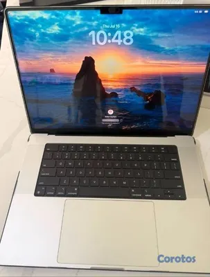 computadoras y laptops - VENDO MACBOOK PRO 16" 4