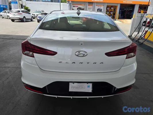 carros - OFERTA! HYUNDAI ELANTRA 2019 CLEAN CARFAX  3