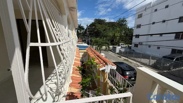 casas - Casa en 2do nivel de 4 habitaciones en Lucerna Fre 7