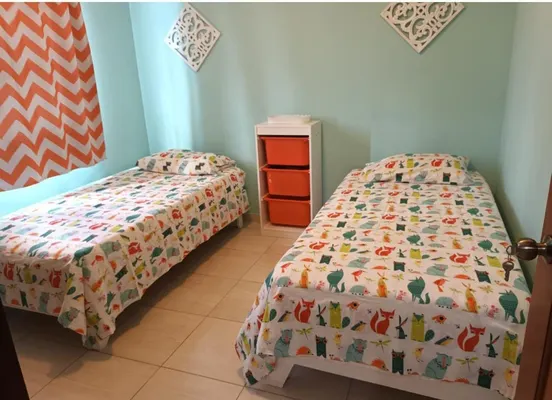 apartamentos - SE VENDE apartamento en Gazcue

170 metros 
3 Habitaciones 
2 Bñ
DR$12,800,000 9