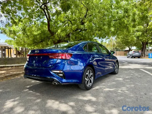 carros - kia forte 2019  5