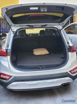 jeepetas y camionetas - 55,000 millas - Hyundai Santa Fe SE 2019 - TITULO  6