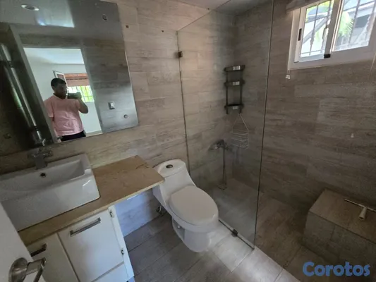 apartamentos - Apartamento en Arroyo Hondo Detras del Nacional Re 9