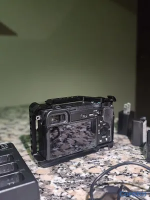 camaras y audio - Sony A6400 (Cuerpo) - Como Nueva
 4