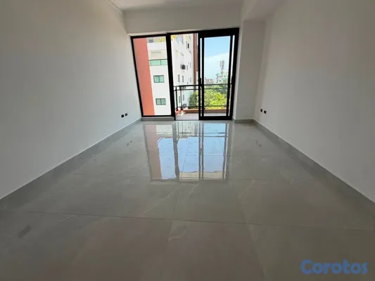 apartamentos - vendo avenida independencia piso 5 nuevo dos habitaciones dos baños dos parqueos 3