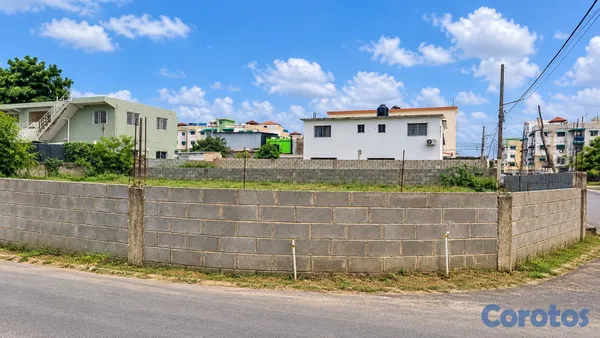 solares y terrenos - Vendo solar de 383 metros de essquina, cerca de la 2