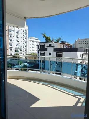 apartamentos - VENDO, RENACIMIENTO AMPLIO APARTAMENTO CON IMPECABLE DISTRIBUCIÓN E ILUMINACIÓN 3