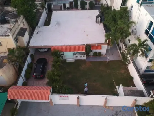 solares y terrenos - Terreno de 677 m² en Venta en la Avenida España 3
