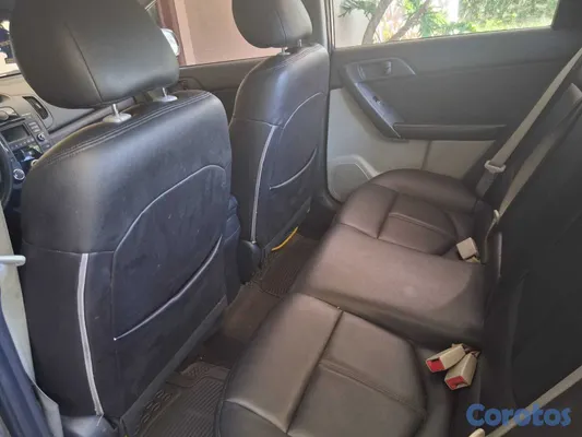 carros - 🚗 Kia Forte EX 2010 — MOTOR FUNDIDO — RD$150,000 8