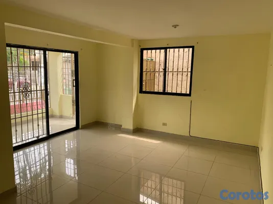 casas - Se renta: Casa ubicada en la urbanización buena vi 3
