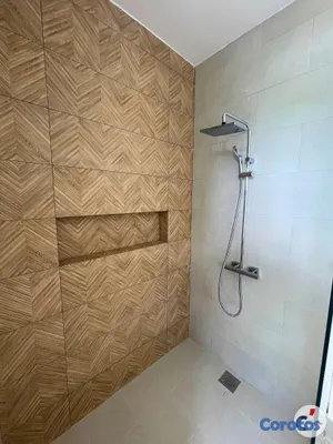 casas - Villa de 4 habitaciones con piscina climatizada en 17