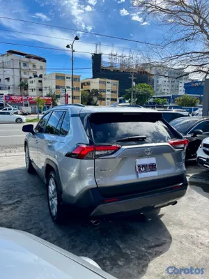 jeepetas y camionetas - Toyota Rav4 Limited 4WD 2021
 8