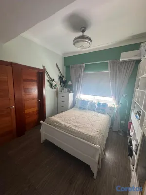 apartamentos - vendo renacimiento segundo nivel con terraza  tres habitaciones com su baño dos 5