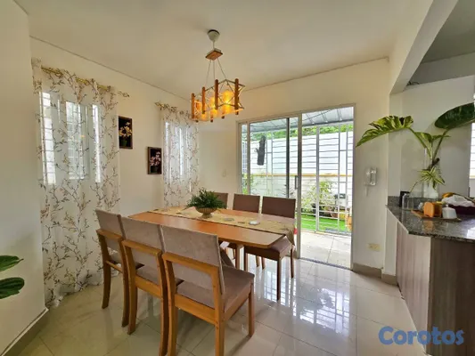 apartamentos - Apartamento en Venta en la Jacobo Majluta 1er Piso 10