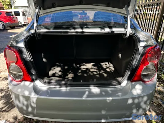 carros - Chevrolet Sonic LTZ 2015 12