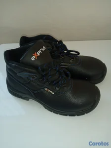 Bota de hombre Nueva para trabaja en lugares de pe
