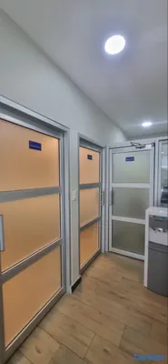 oficinas y locales comerciales - Local en Alquiler 4