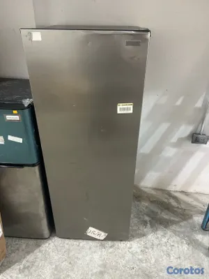 electrodomesticos - freezer vertical Vissani 6.9 cuft 115v 2
