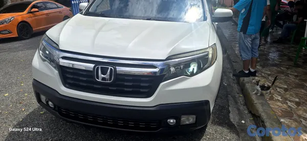 jeepetas y camionetas - Vendo Honda Ridgelina 2017. 6