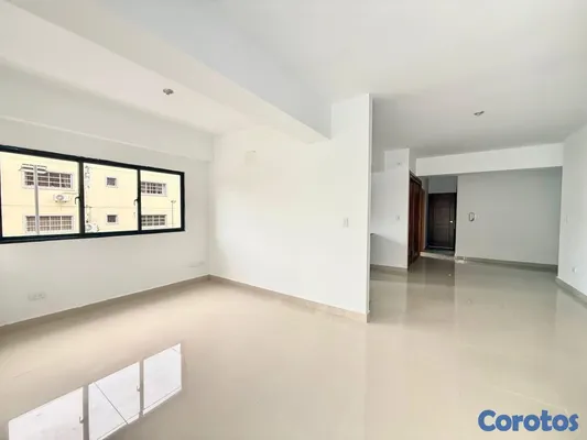 apartamentos - segúnda con terraza de dos hab. avenida independencia  2