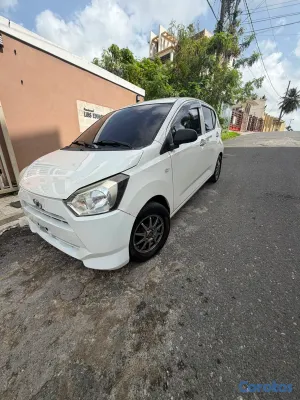 carros - Vendo Daihatsu Mira 2018 en muy buenas condiciones 4