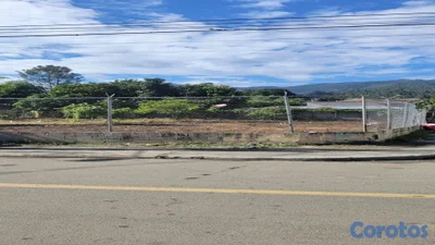 ¡Oportunidad de Inversión en Rancho Arriba!