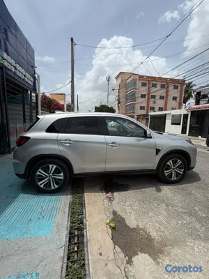 jeepetas y camionetas - Mitsubishi Outlander SE 2021 7