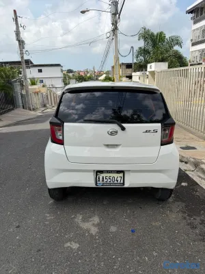 carros - Vendo Daihatsu Mira 2018 en muy buenas condiciones 6