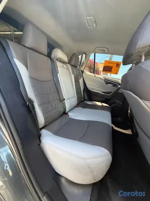 jeepetas y camionetas - Toyota RAV4 XLE 2021 11
