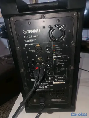 otros electronicos - bocina yamaha modelo DXR8MKII  5
