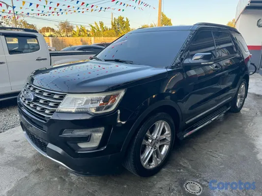 jeepetas y camionetas - Vendo Ford Explorer 2017 xlt  8