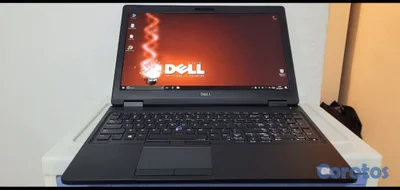 Dell 5590 17 Pulg Core i5 8va Gen Ram 8gb ddr4 Disco ssd solido hdmi 
