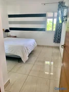 casas - Casa en Santiago, con Piscina