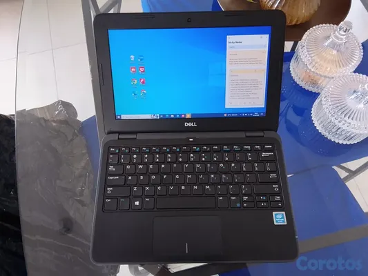 computadoras y laptops - Dell Latitude 3190 11.6" Pentium® Silver N5030 128 2