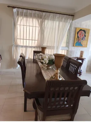 apartamentos - SE VENDE apartamento en Gazcue

170 metros 
3 Habitaciones 
2 Bñ
DR$12,800,000 5