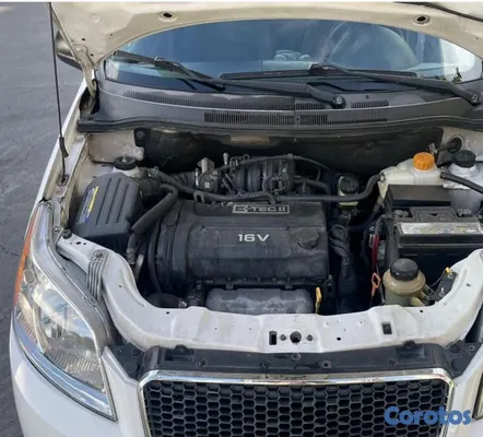 carros - Chevrolet Aveo 2013  5