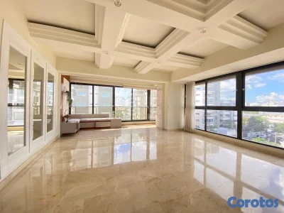Apto vista al mar amplio moderno . US 3,000