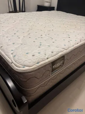 muebles y colchones - Colchon con base y patas Queen Simmons Backcare 2