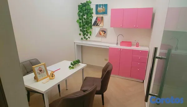 oficinas y locales comerciales - SE ALQUILA ESPACIO COMERCIAL DENTRO DE CLINICA  4